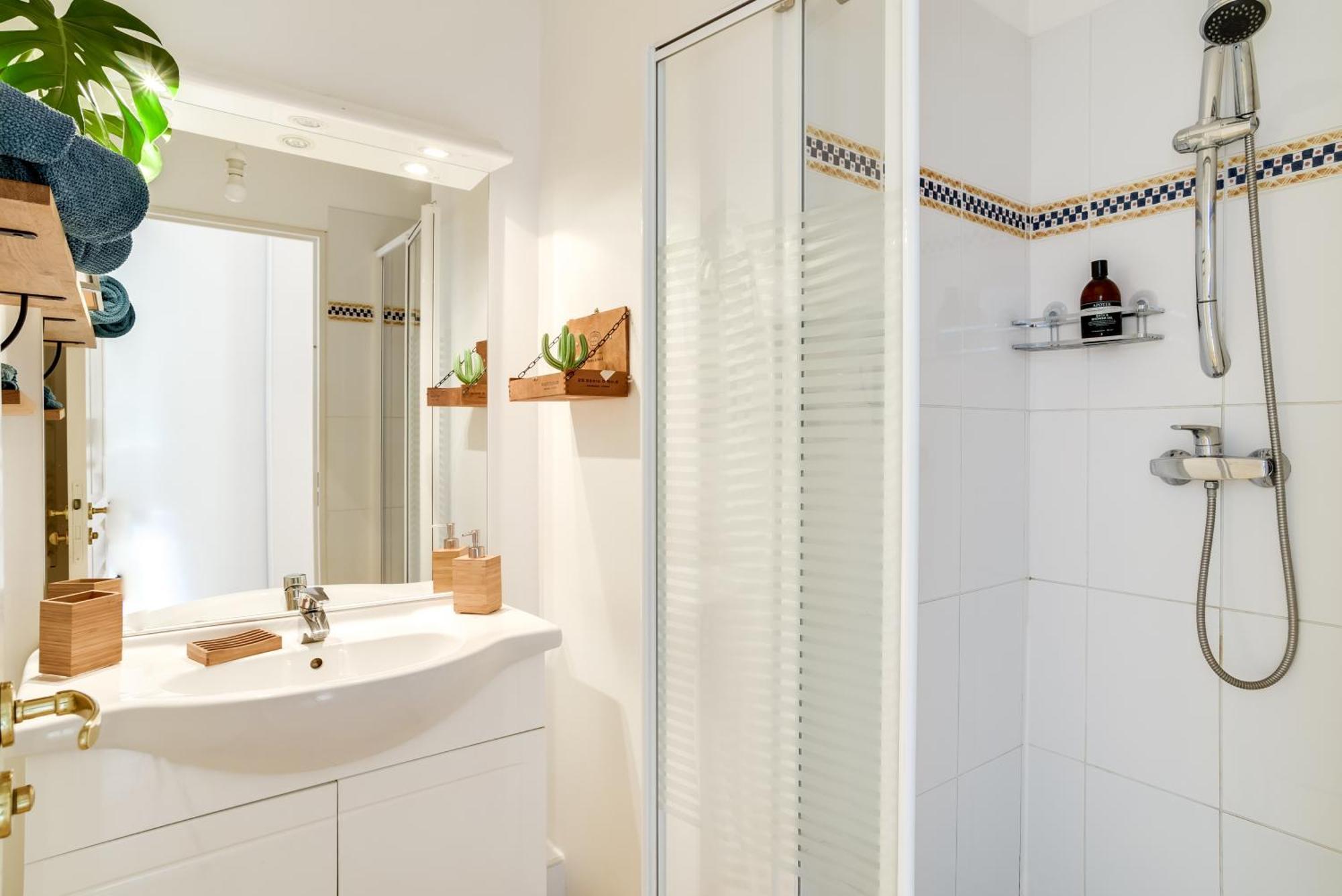 Apartament Votre Escale - Le Petit Montmartre Niort Zewnętrze zdjęcie